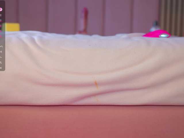 Vesia live cam on BongaCams