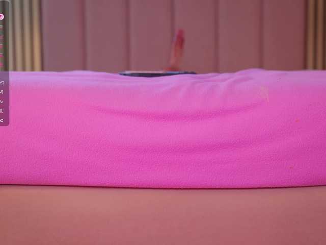 Vesia live cam on BongaCams