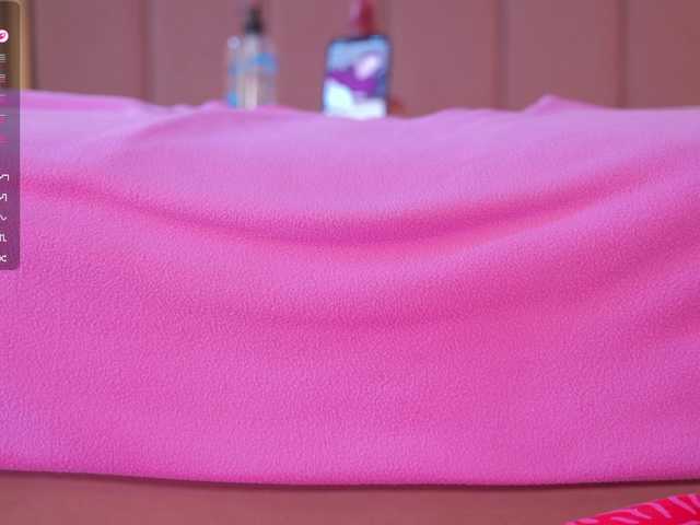 Vesia live cam on BongaCams