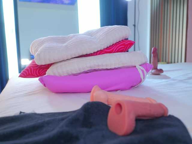 Vesia live cam on BongaCams