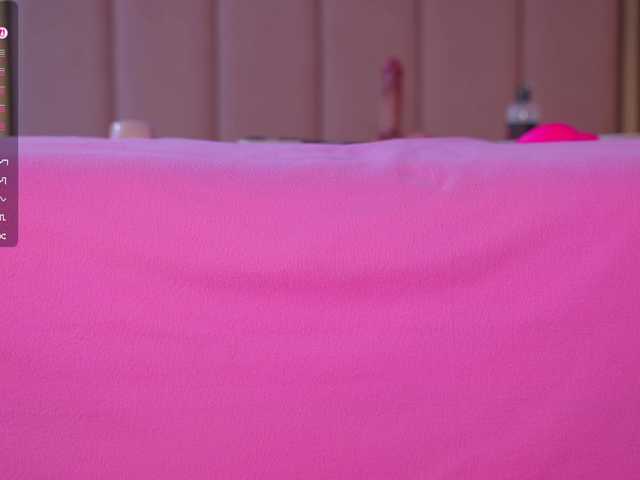 Vesia live cam on BongaCams