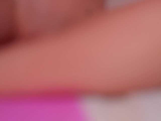 Vesia live webcam show