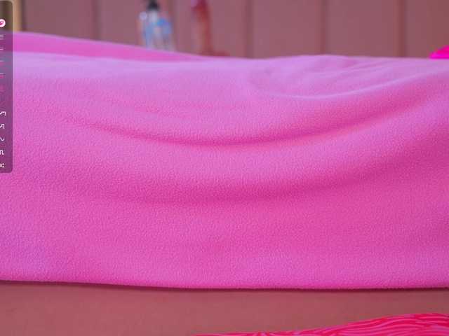 Vesia live cam on BongaCams