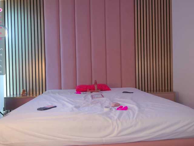 Vesia live cam on BongaCams