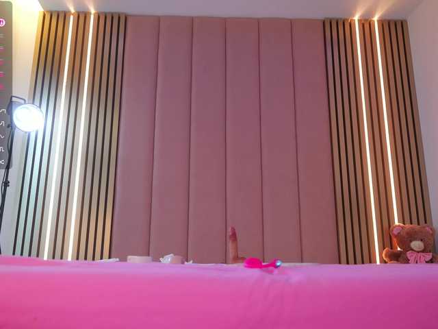 Vesia live cam on BongaCams