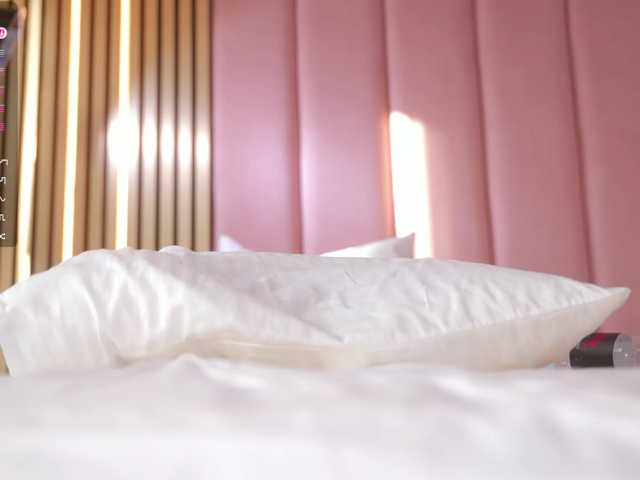 Vesia live cam on BongaCams