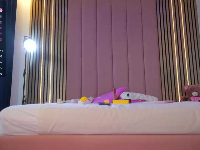 Vesia live cam on BongaCams