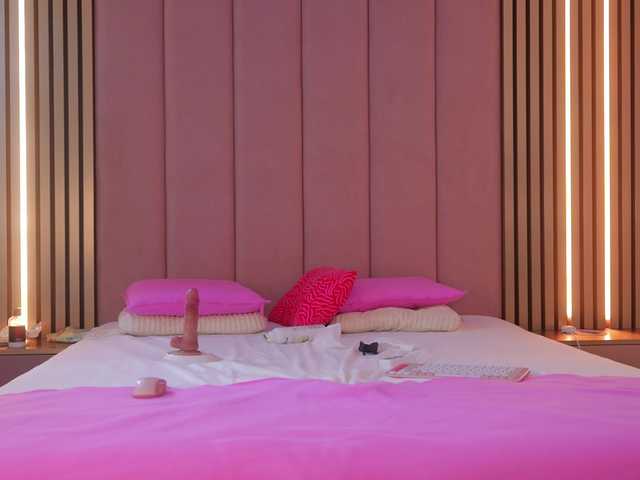 Vesia live cam on BongaCams