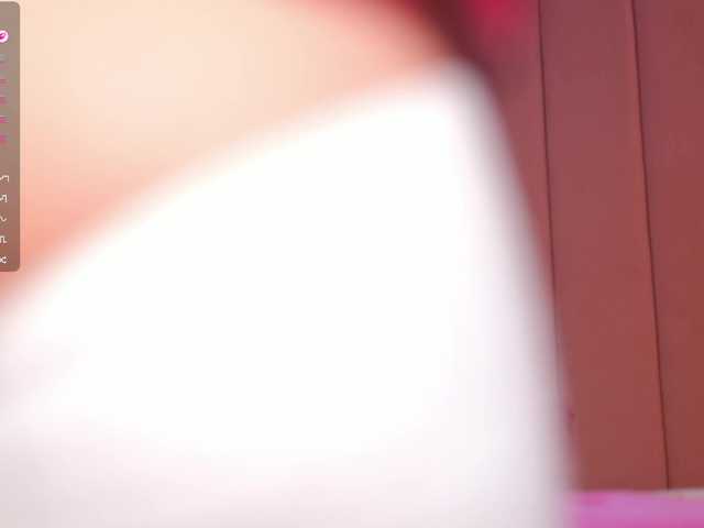 Vesia live cam on BongaCams