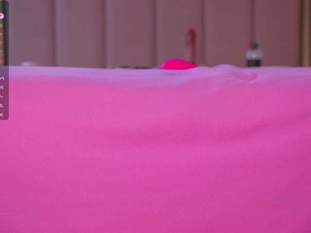 Vesia live cam on BongaCams