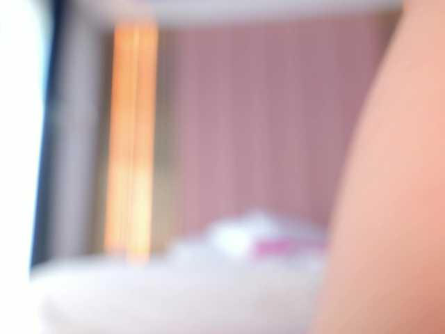 Vesia live cam on BongaCams