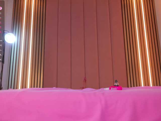 Vesia live cam on BongaCams