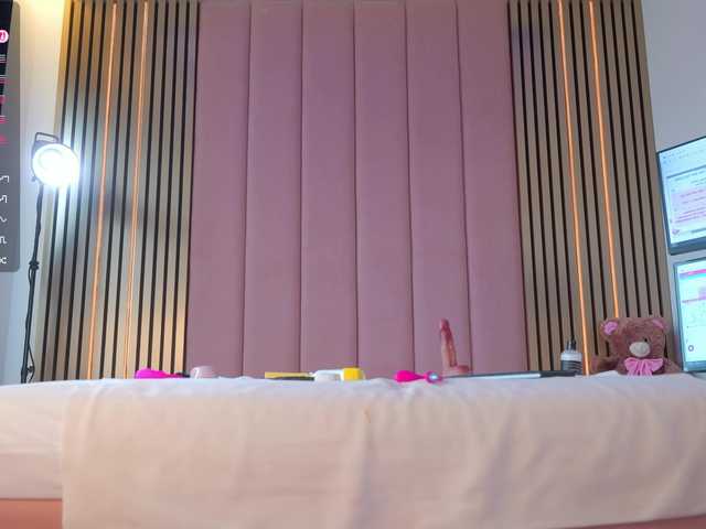 Vesia live cam on BongaCams
