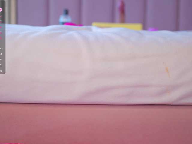 Vesia live cam on BongaCams