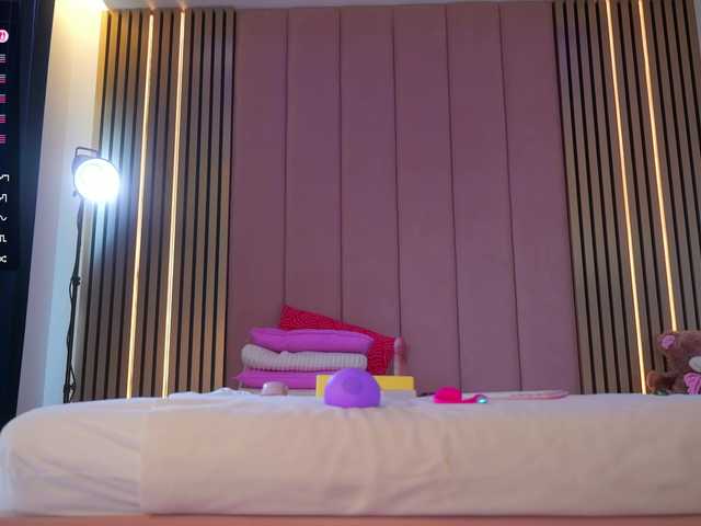 Vesia live cam on BongaCams