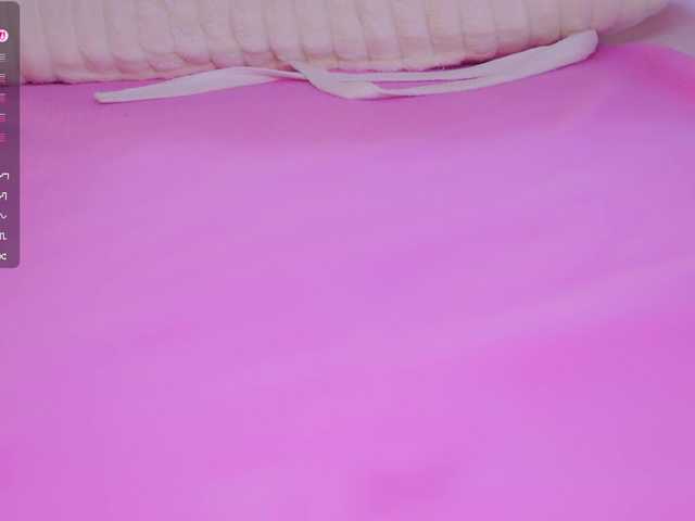 Vesia live cam on BongaCams