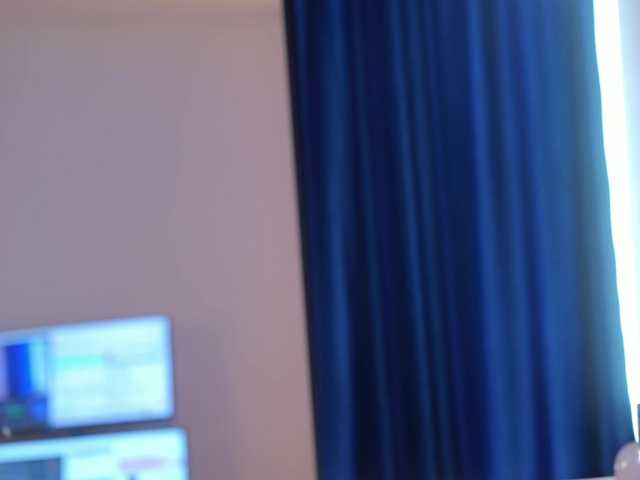 Vesia live cam on BongaCams