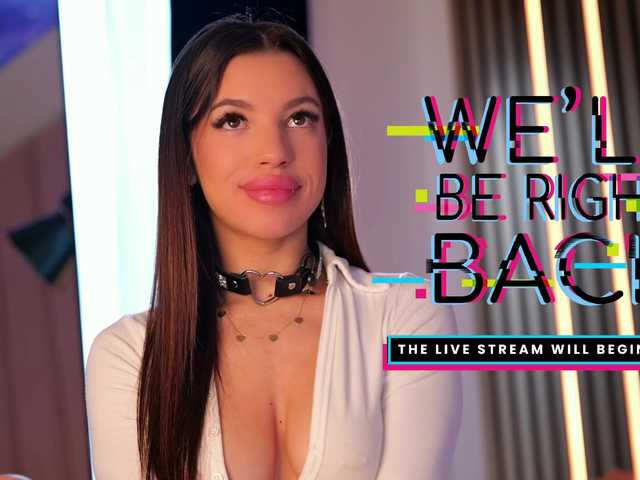 Vesia live cam on BongaCams