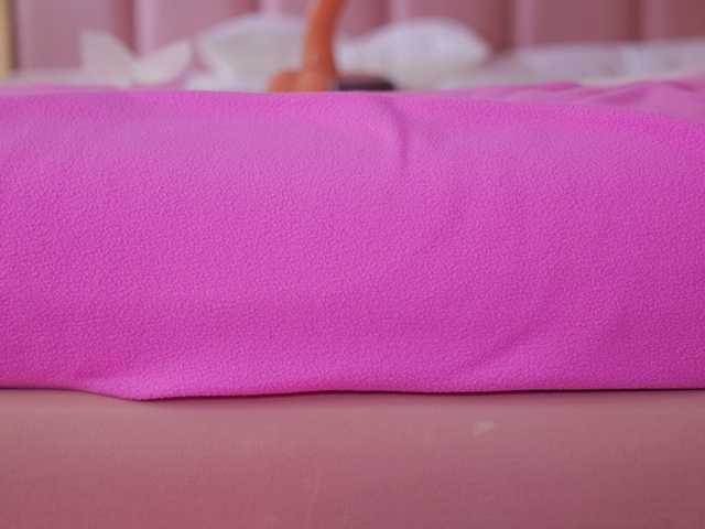 Vesia live cam on BongaCams