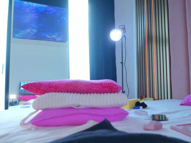 Vesia live cam on BongaCams