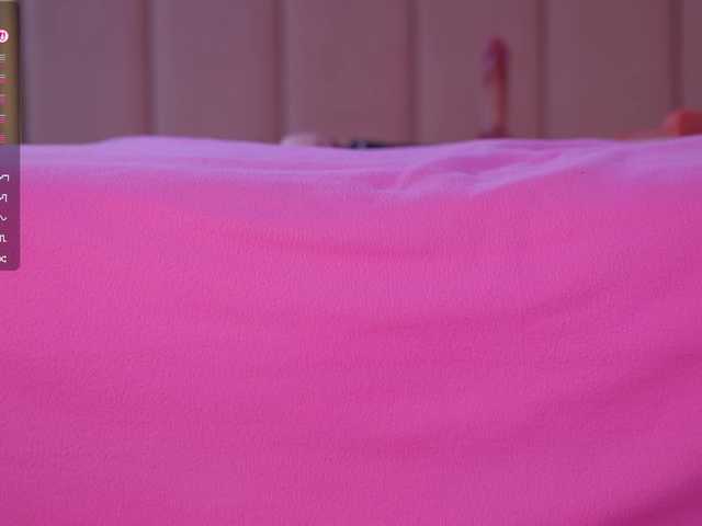 Vesia live cam on BongaCams