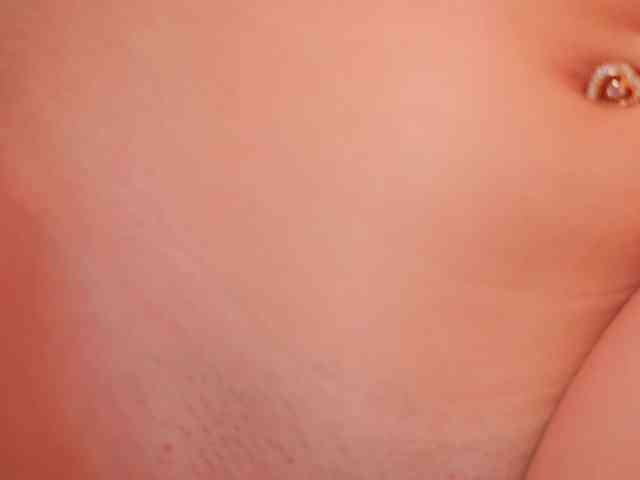 Vesia Live Webcam on BongaCams