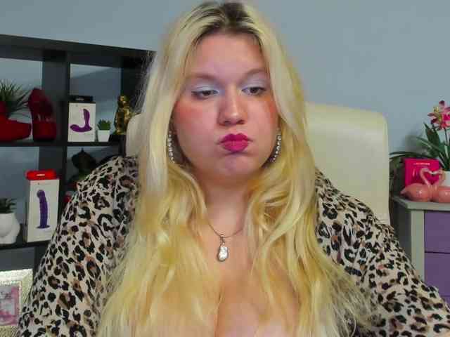 SamanthaDarling SamanthaDarling