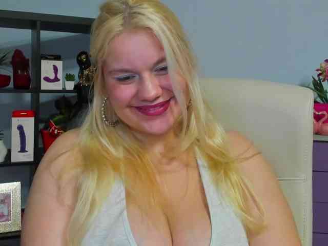 SamanthaDarling SamanthaDarling