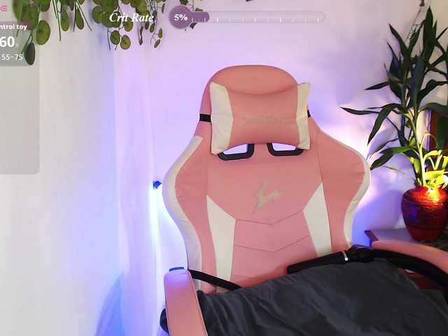 Ariana-Sunset live cam on BongaCams