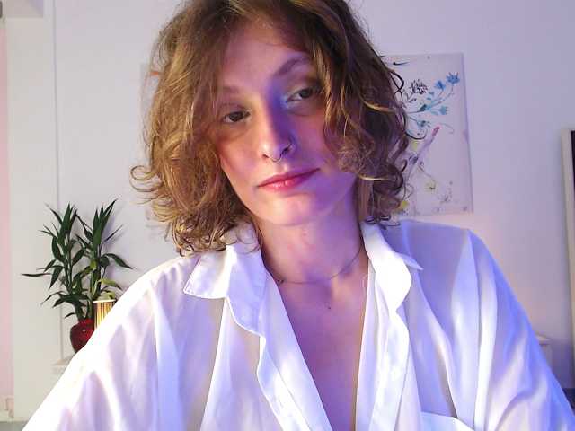 Ariana-Sunset live cam on BongaCams