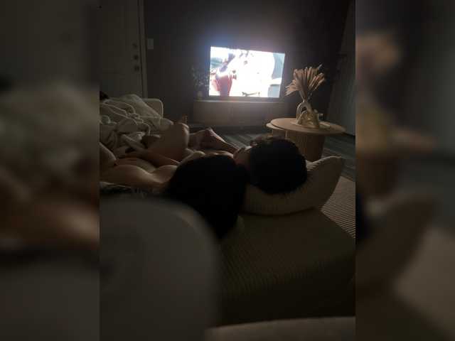Realhot24, 25 y/o - Live Cam on BongaCams