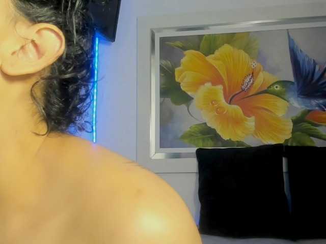 kaiasweet live cam on BongaCams