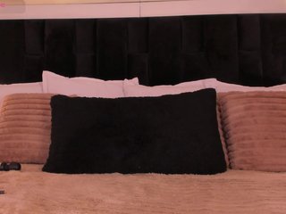 GretaVelvet Porn Show