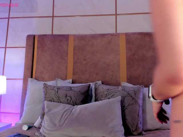GretaVelvet live cam on BongaCams