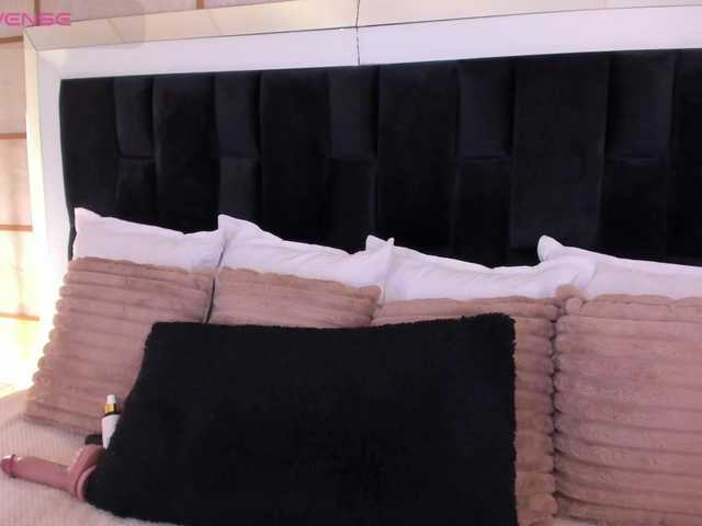 GretaVelvet live cam on BongaCams