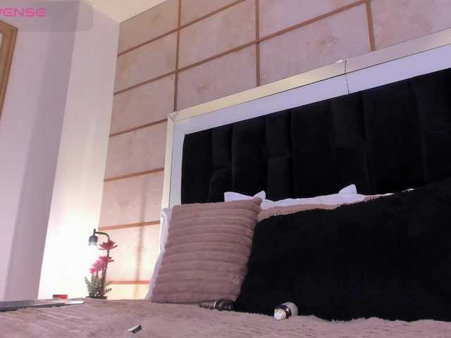 GretaVelvet live cam on BongaCams