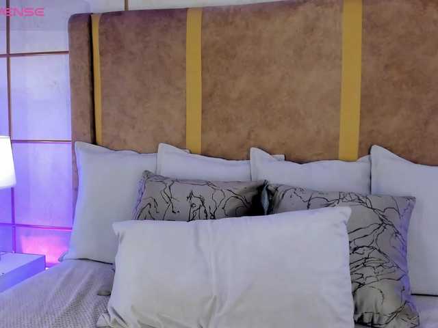 GretaVelvet live webcam show
