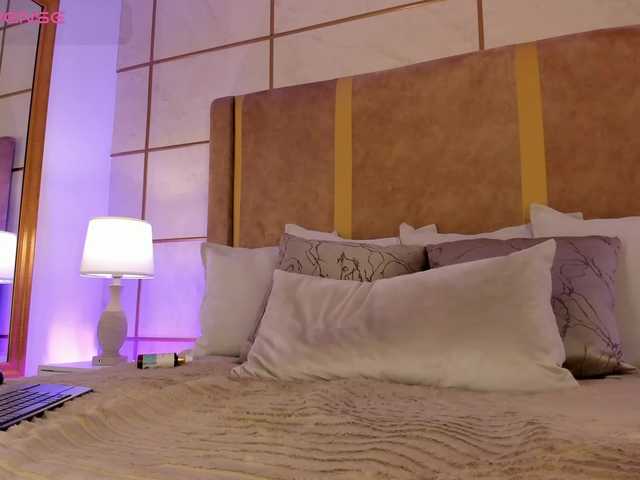 GretaVelvet live cam on BongaCams