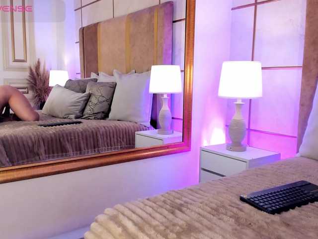 GretaVelvet live cam on BongaCams