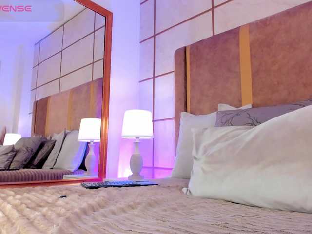 GretaVelvet live cam on BongaCams