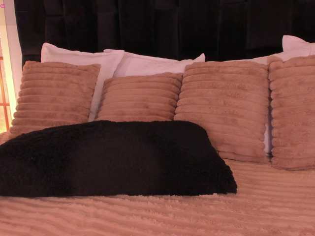 GretaVelvet's BongaCams show and profile