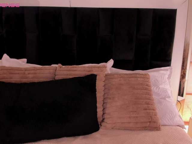 GretaVelvet live cam