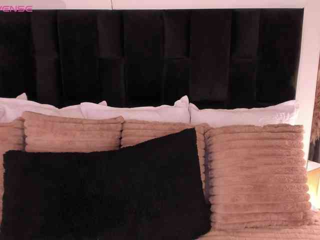 GretaVelvet webcam