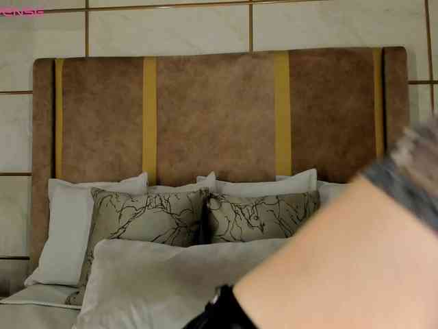 GretaVelvet webcam