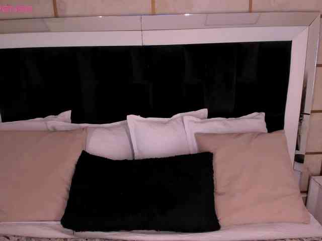 GretaVelvet webcam