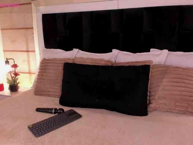 GretaVelvet webcam