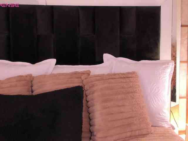 GretaVelvet webcam