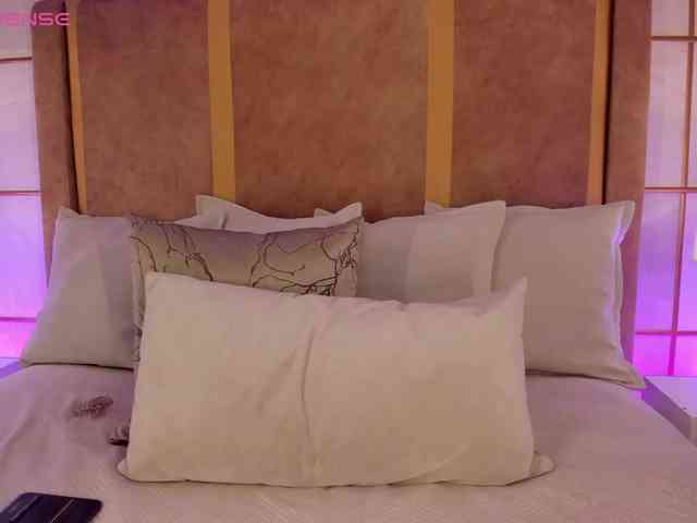 GretaVelvet webcam