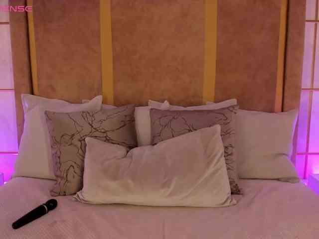GretaVelvet webcam