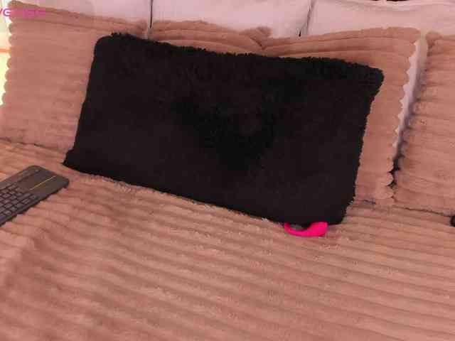 GretaVelvet webcam
